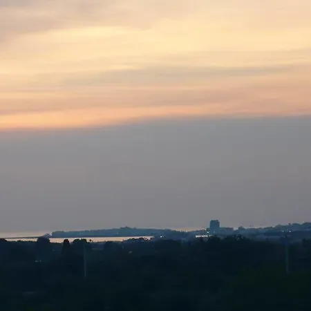 아파트 Terra E Colori 마리나디만카베르사